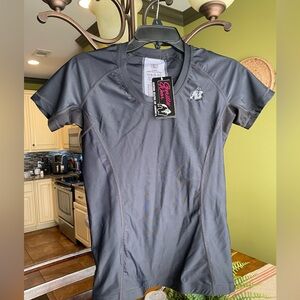 NWT Gorilla Wear Carlin Compression Top
